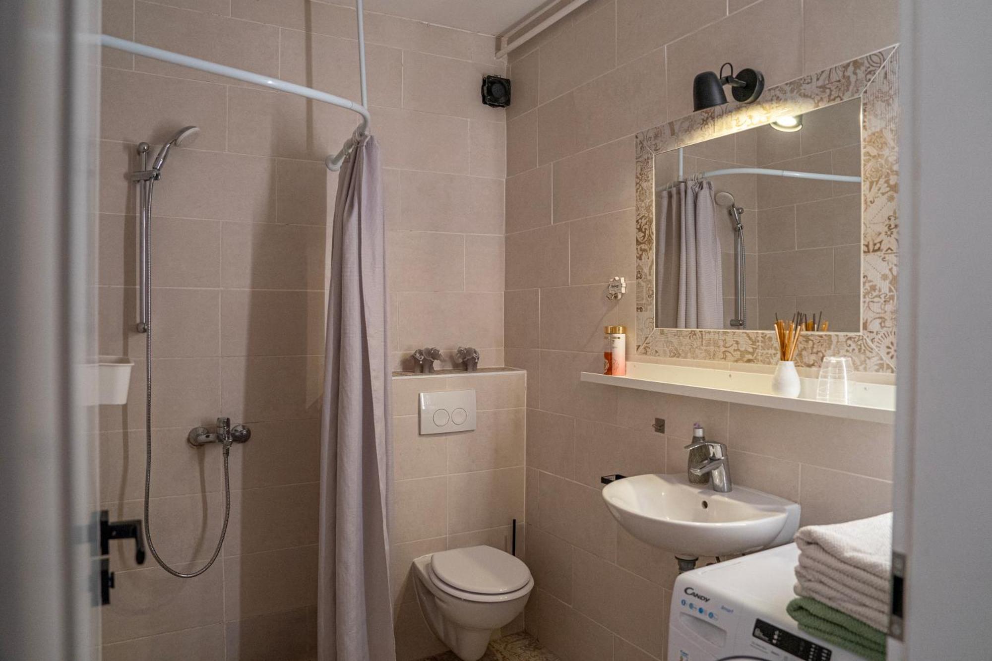 Apartman Frida ザグレブ エクステリア 写真